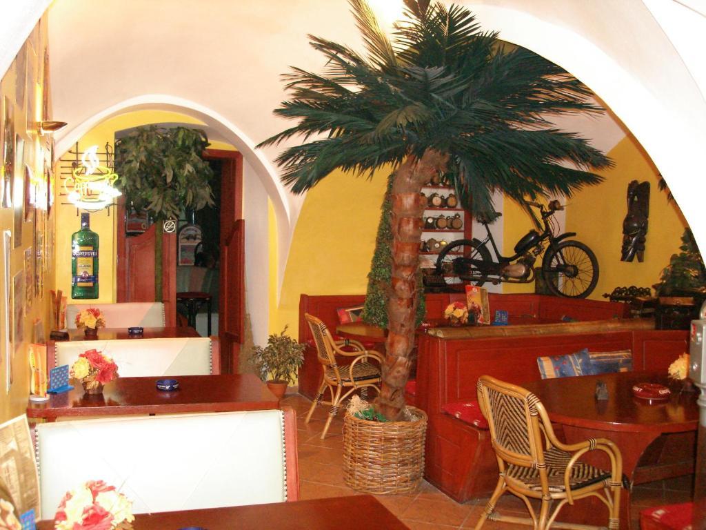 Centrum Tiffany Pension Domažlice Εξωτερικό φωτογραφία